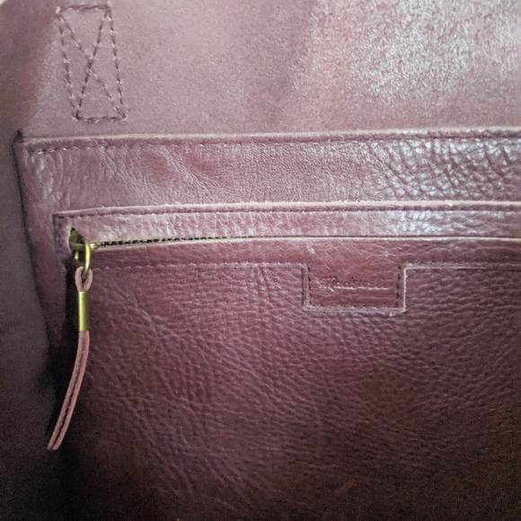 Madewell Medium Transport Leather Tote Cabernet - Picture 7 of 9